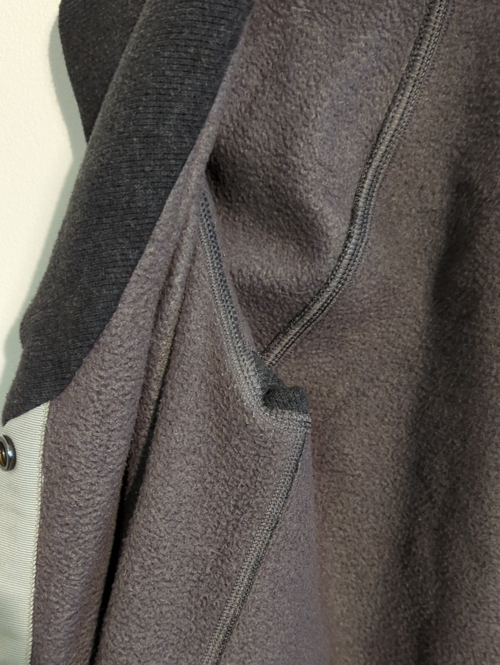 LULULEMON yin to my yang cardigan - size 6 - Picture 13 of 14
